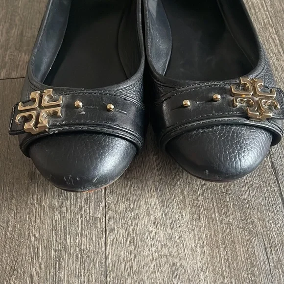 Black Tory Burch Flats - Picture 3 of 3